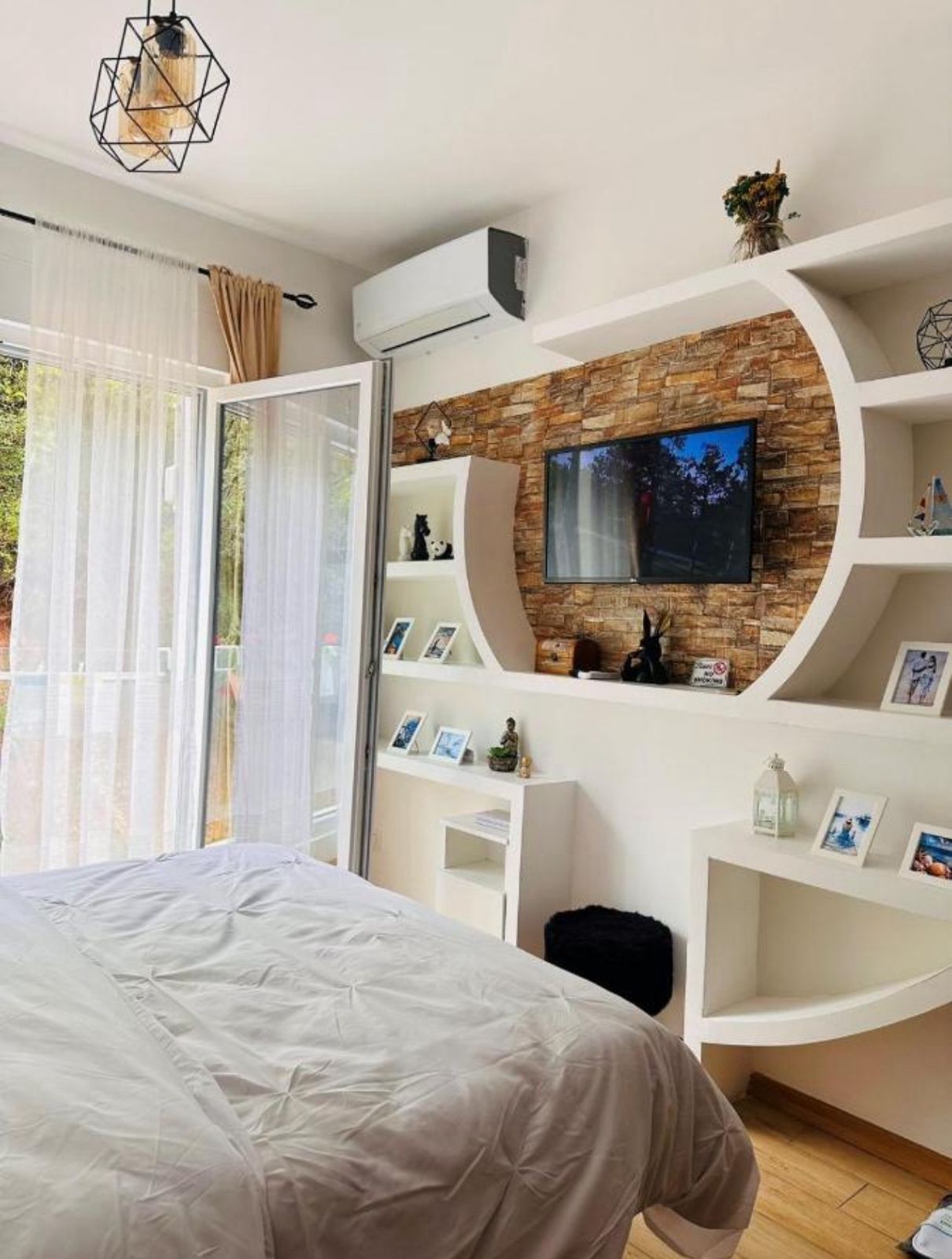 Image of Property - 1 Bathrooms for Sale in Budva-Budva-Montenegro, Image 9